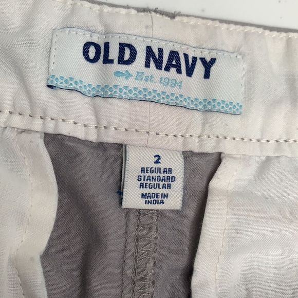 Old Navy Gray Shorts - Picture 6 of 7
